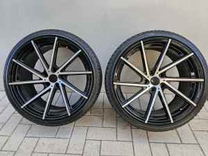 Set of 4 20-inch Commodore Wheels and tyres