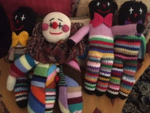 Brand New Childrens Knitted Toys Clown & Dolls (4)