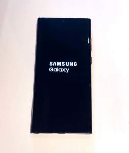Like New Cond. Samsung Galaxy S22 Ultra 5G 256GB Unlocked - Phonebot