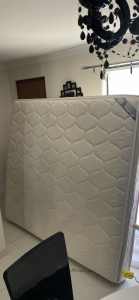 white king size mattress