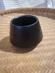 Code Love candle holder black, heavy, with word courage