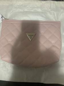 Guess bags w/ tags