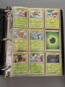 Collector Pokémon genuine collector binder and cards pack