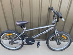 old bmx bully kuwahara odyssey ホットロッド 自転車 自転車本体