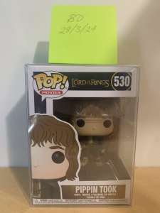 Funko PoPs LORD OF THE RINGS PIPPIN TOOK #530 (IN PROTECTOR).