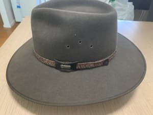 akubra hats for sale near me