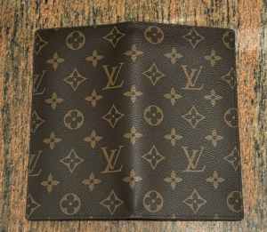 Louis Vuitton Wallet - Brand New Never Used