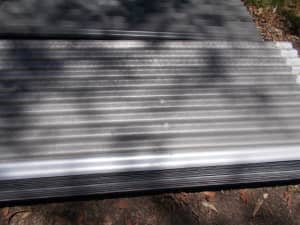 Corrugated Roofing Iron 100 meters sell $500 lot