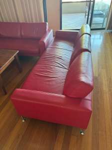 King Furniture Leather Lounge