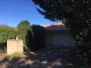 Private Location - 3 bedroom house - Gungahlin