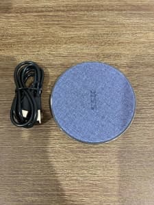 Brand NEW SSK Fast Wireless Charger or iPhone 14 13 12 11 Pro XS XR