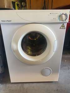 Clothes Dryer - 4.5kg Fisher & Paykel - Can Deliver* With Warranty