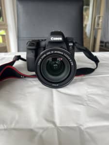 Canon EOS 6D Mark II kit - Excellent Condition