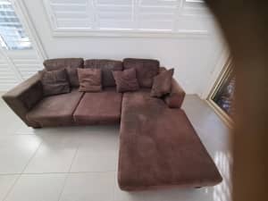 Couch Brown very comfortable and clean no pet and very good condition