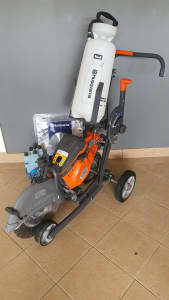 Concrete Saw with Trolley, Water Bottle & Blades - Husqvarna K970 16