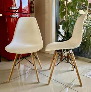 Dining chairs with a retro Beech Wooden Legs Set of 2 chairs