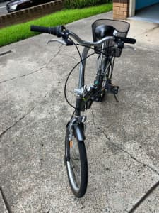 Mens / Womens bike for just $10 (sold)