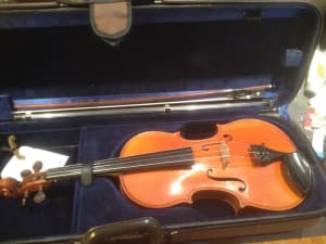 Viola - Exceptional French Viola -15 1/2 inch (Made 1831)German Bow 