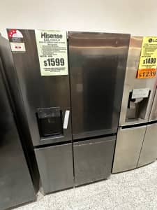 Hisense 632L Side By Side Refrigerator in Black (HRSBS632BW)