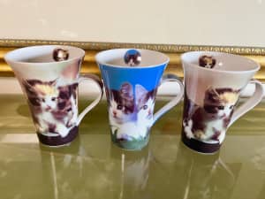 = 3 BEAUTIFUL PORCELAIN CUPS WITH GORGEOUS KITTENS DESIGN =