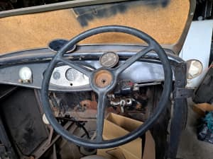Genuine 1932 ford steering wheel hotrod ratrod flathead V8