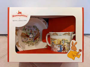 Royal Doulton Bunnykins bone china 2 piece baby plate & mug set & egg