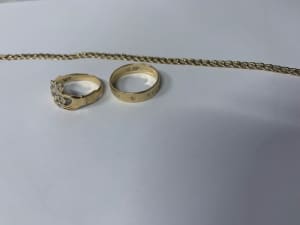 14/9ct rings and bracelet
