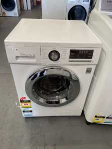 LG 7.5 kgs Front loader washing machine .