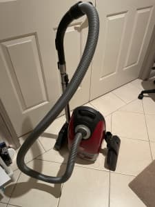 Free delivery Miele S 5360 Cat & Dog M.A.X. Vacuum Cleaner