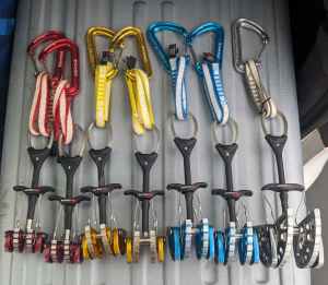 Trad Climbing Gear - Cams, static rope, ascender
