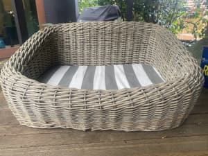 White wash wicker dog basket/ day bed for medium size dog