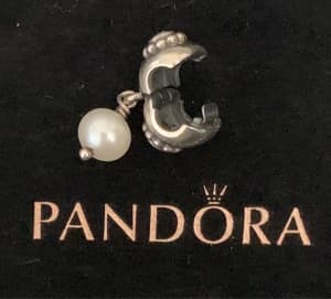 Pandora Pearl of Wisdom CZ Flower Silver Dangle Clip Charm 790873