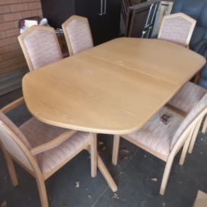 Dining Table. Parker Furniture, extendable, solid timber dining table.