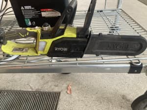 Ryoby Electrical chain saw