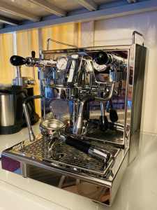 ECM mechanika rotary pump espresso coffee machine as new condition