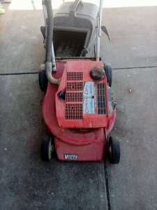 Lawnmower Victa 2 stroke project/parts