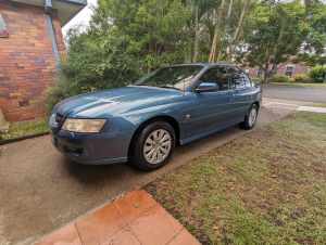 04 Holden Commodore VZ Acclaim 