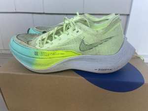 Nike ZoomX Vaporfly Next% Women’s road racing shoes