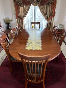 Extendable Dining table( chairs optional)