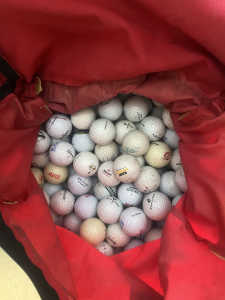 Assorted golf balls good condition