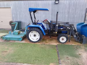 Agrison 30hp Tractor with Slasher and 4 in 1 bucket