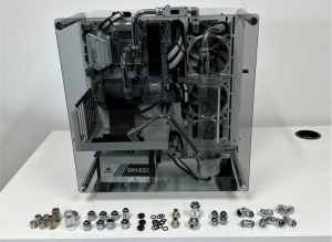 Thermaltake P3 water cooled PC