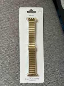 Apple Watch band gold
