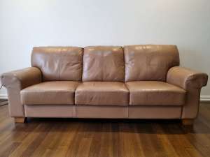 Sortino leather lounge