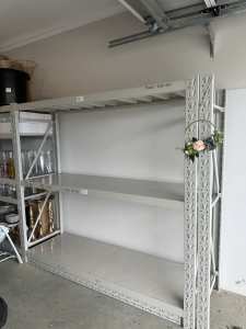DOUBLE INDUSTRIAL SHELVING