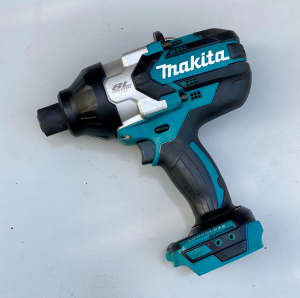 MAKITA 18V BRUSHLESS IMPACT WRENCH (As NEW) DTW800Z SKIN FREE Shipping