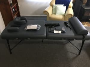 Centurion CXL 720 Portable Massage Table With Extras