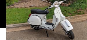 Wanted: Wanted Vespa PX 1990 to 2017 model and original.