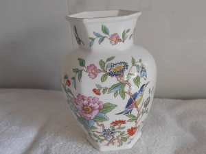 Vintage Aynsley Pembroke Chelford Bone China Vase,
