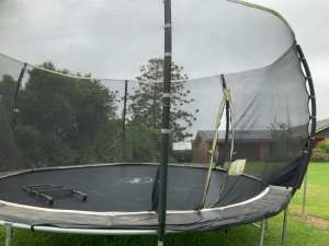 Plum play 14ft trampoline